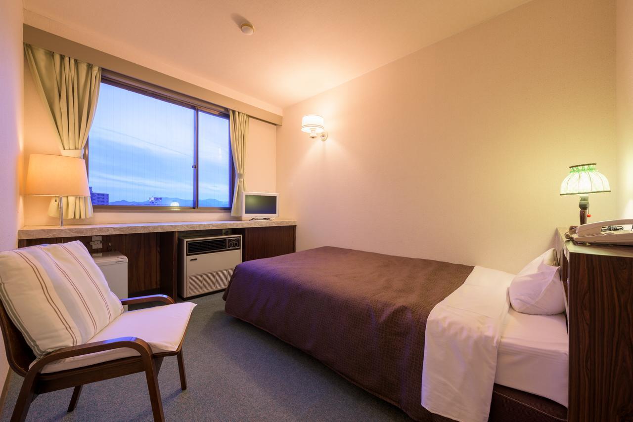 Hotel Sakuranbo Yamagata  Buitenkant foto